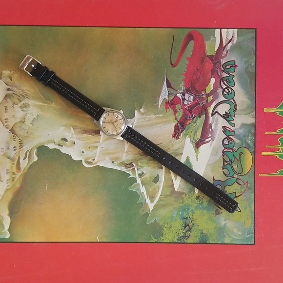 Omega* Automatic * Ladies* Watch - Picture 3 of 6